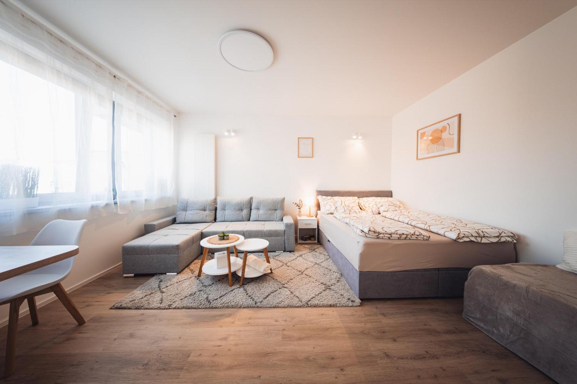 Apartamento Rezidence Sadova Zlín Exterior foto