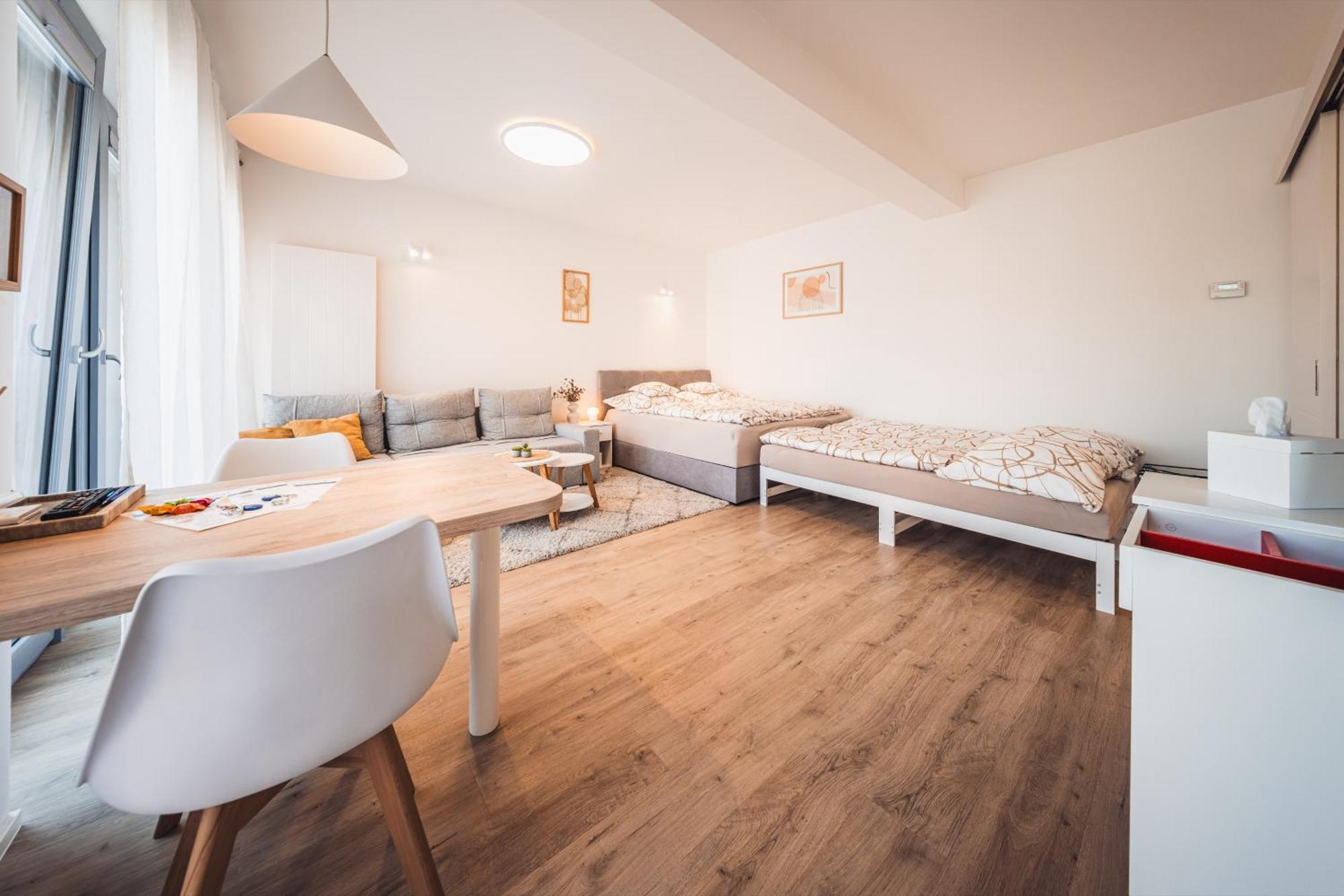 Apartamento Rezidence Sadova Zlín Exterior foto